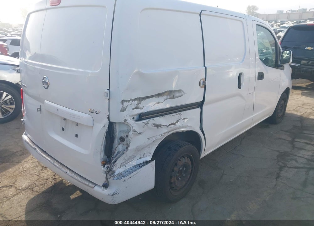 2017 NISSAN NV200 SV VIN: 3N6CM0KN7HK712386