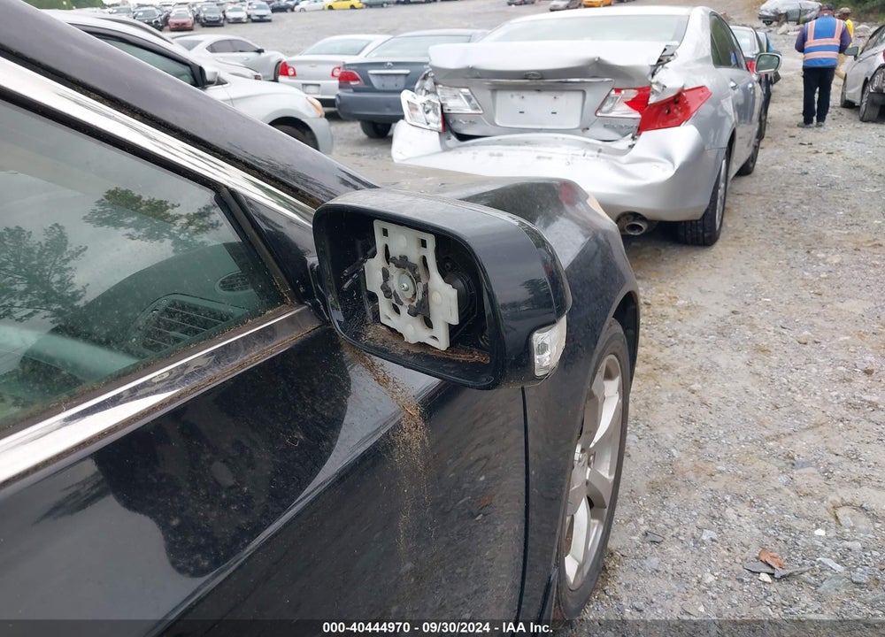 2010 ACURA TL 3.5 VIN: 19UUA8F58AA001927