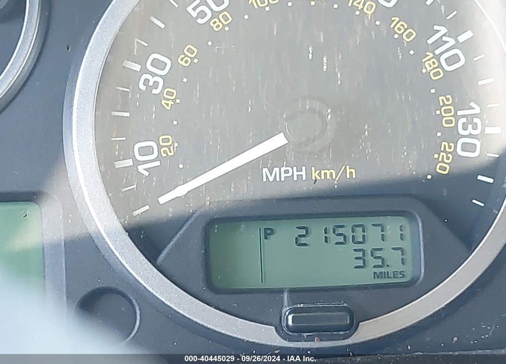 2011 LAND ROVER LR2 VIN: SALFR2BNXBH262190