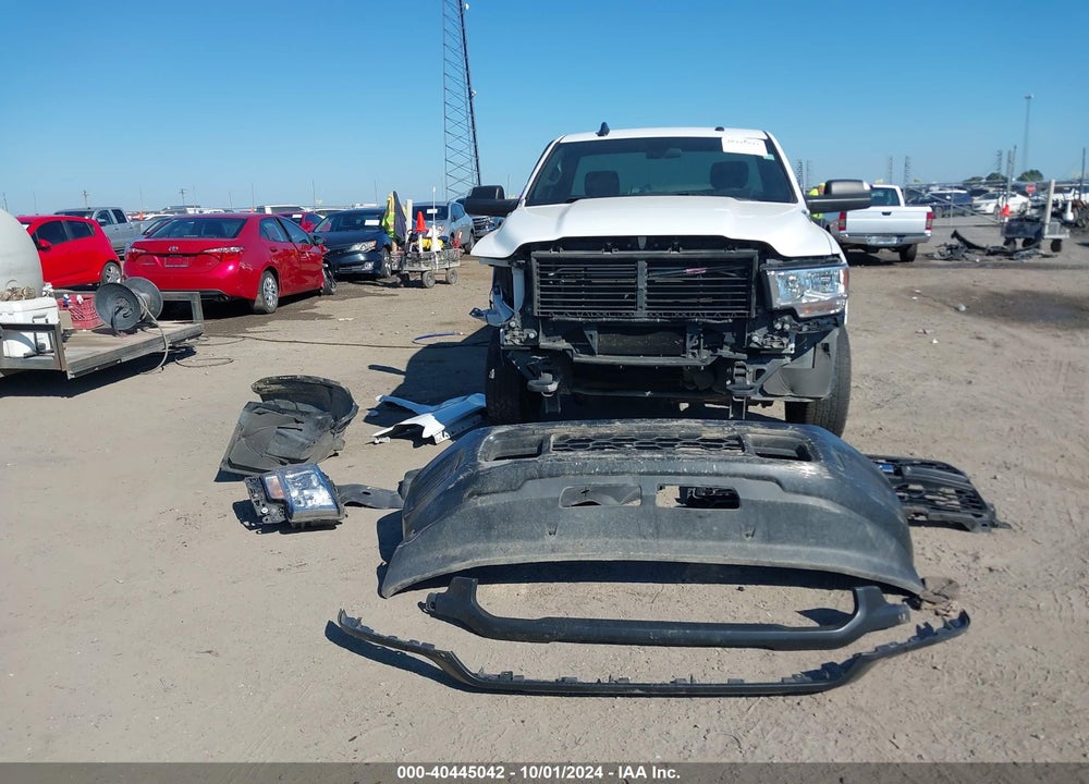 2022 RAM 2500 TRADESMAN REGULAR CAB 4X2 8' BOX VIN: 3C6MR4AJ9NG200388