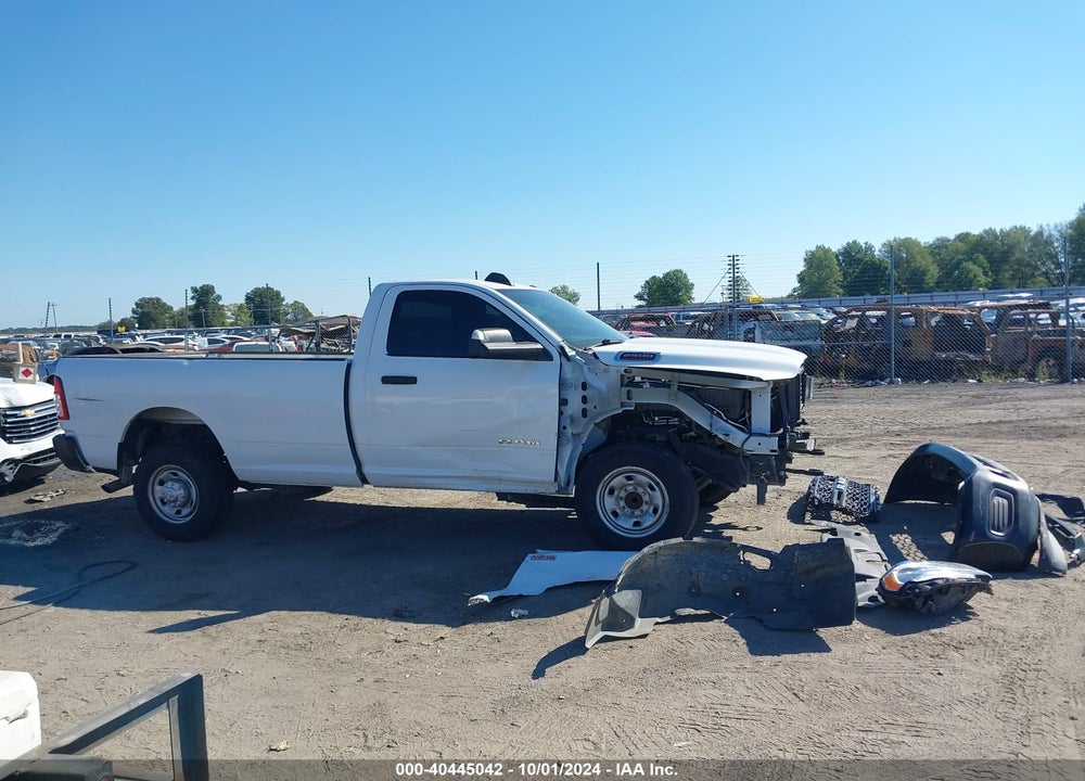 2022 RAM 2500 TRADESMAN REGULAR CAB 4X2 8' BOX VIN: 3C6MR4AJ9NG200388