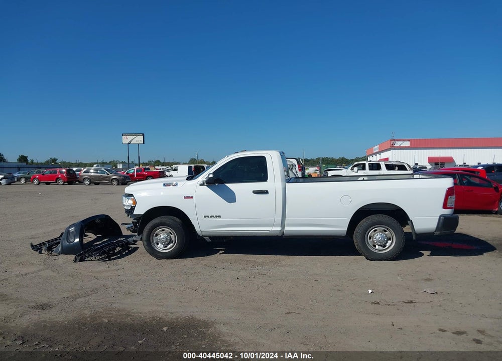 2022 RAM 2500 TRADESMAN REGULAR CAB 4X2 8' BOX VIN: 3C6MR4AJ9NG200388