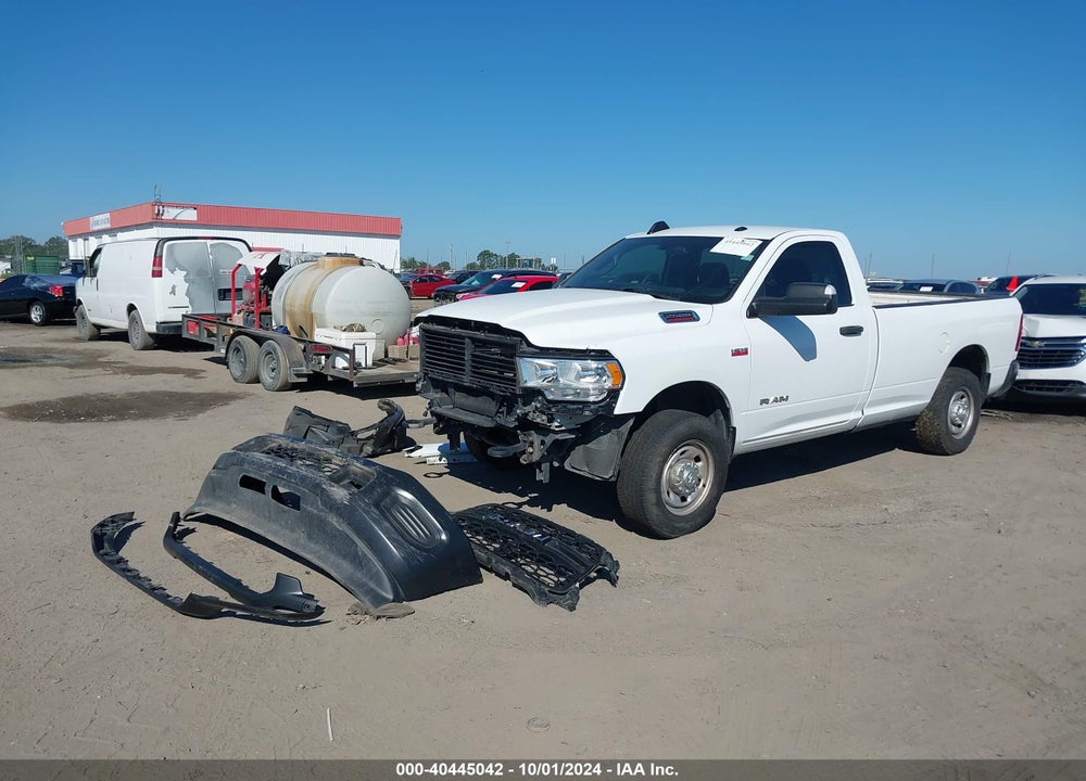 2022 RAM 2500 TRADESMAN REGULAR CAB 4X2 8' BOX VIN: 3C6MR4AJ9NG200388