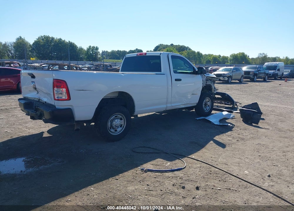 2022 RAM 2500 TRADESMAN REGULAR CAB 4X2 8' BOX VIN: 3C6MR4AJ9NG200388
