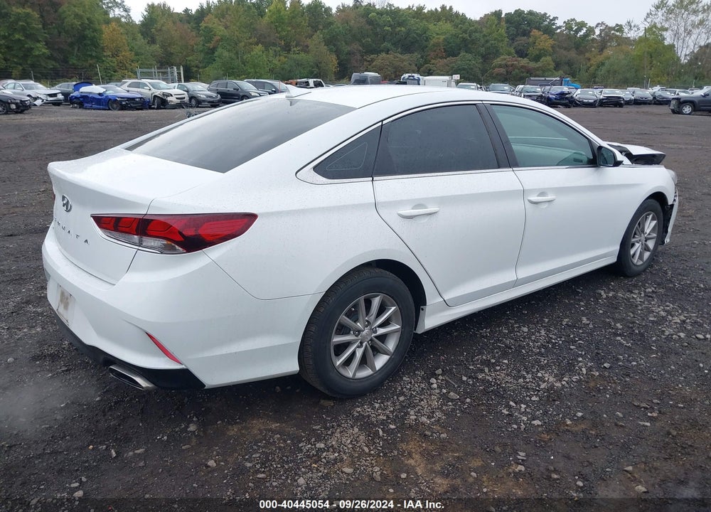 2019 HYUNDAI SONATA SE VIN: 5NPE24AF2KH743761