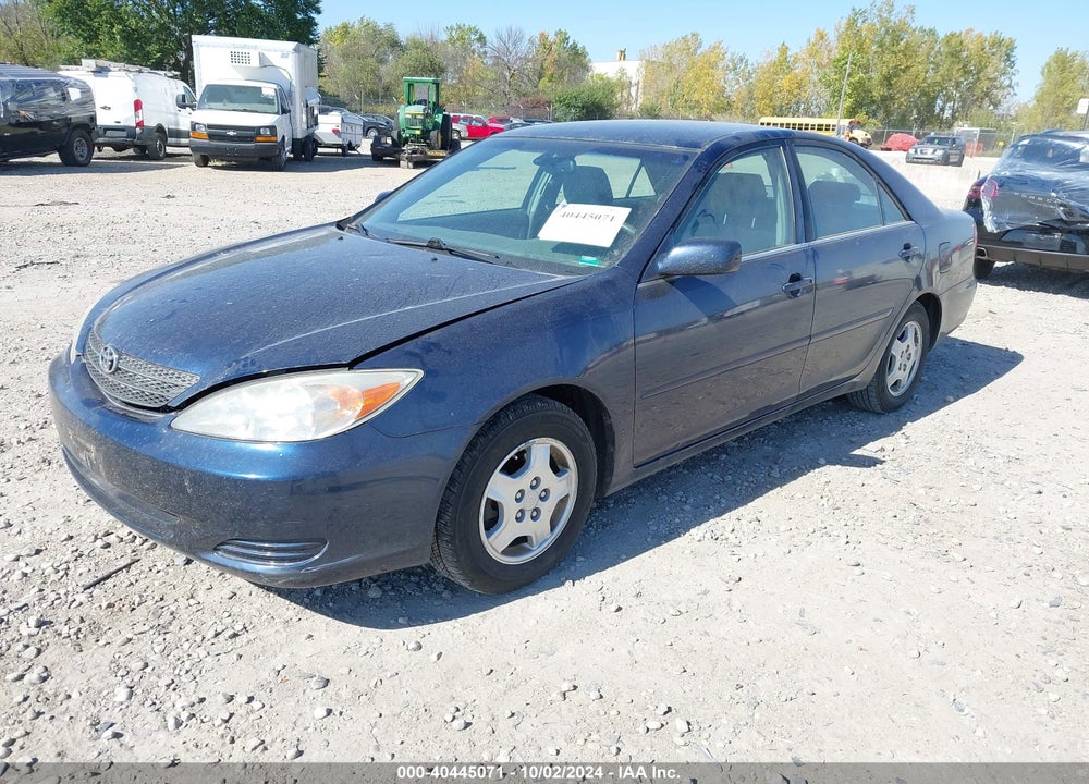 2002 TOYOTA CAMRY LE V6 VIN: 4T1BF32KX2U527462