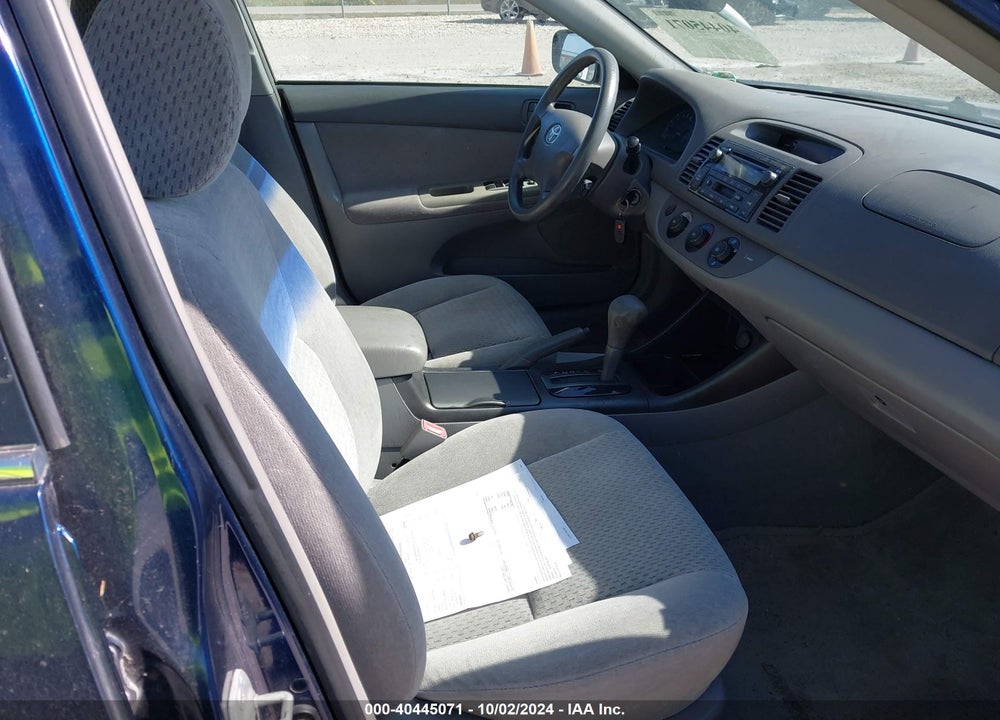 2002 TOYOTA CAMRY LE V6 VIN: 4T1BF32KX2U527462
