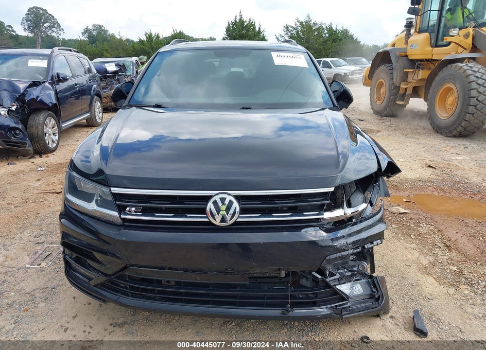 2019 VOLKSWAGEN TIGUAN 2.0T SE/2.0T SEL/2.0T SEL R-LINE/2.0T SEL R-LINE BLACK VIN: 3VV3B7AX7KM083102