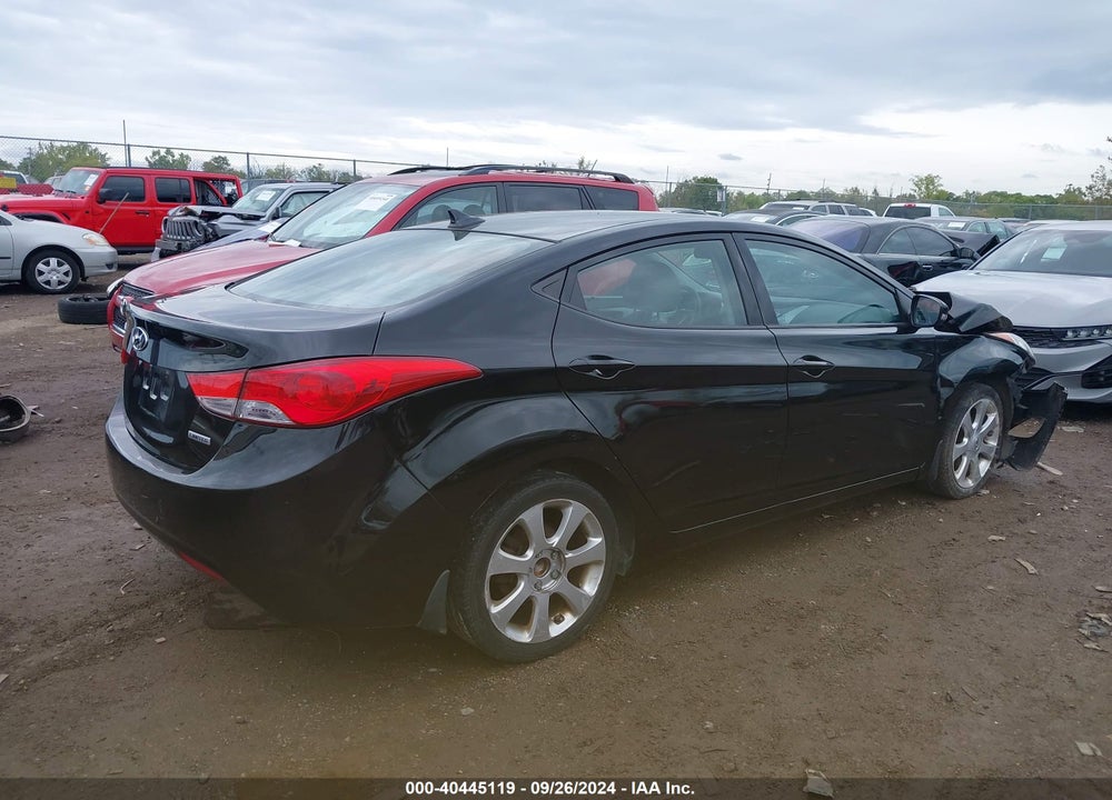 2013 HYUNDAI ELANTRA LIMITED VIN: KMHDH4AE6DU697356