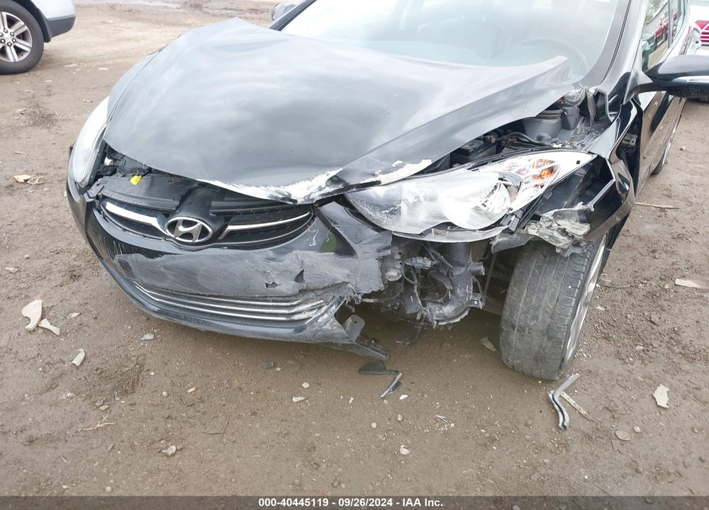 2013 HYUNDAI ELANTRA LIMITED VIN: KMHDH4AE6DU697356