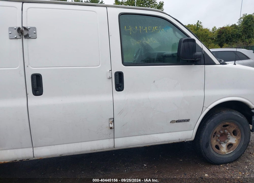 2006 CHEVROLET EXPRESS WORK VAN VIN: 1GCGG25V261170373