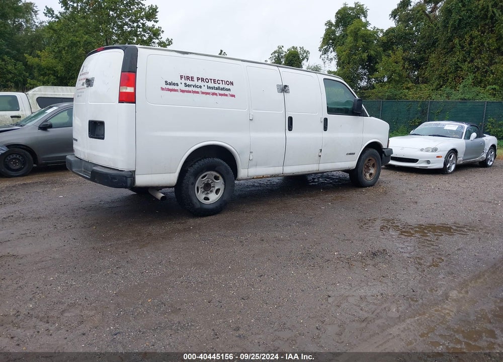 2006 CHEVROLET EXPRESS WORK VAN VIN: 1GCGG25V261170373
