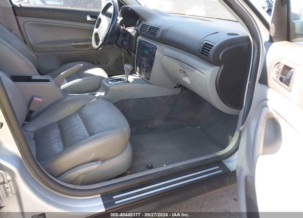 2003 VOLKSWAGEN PASSAT GLS VIN: WVWPD63B93P099108