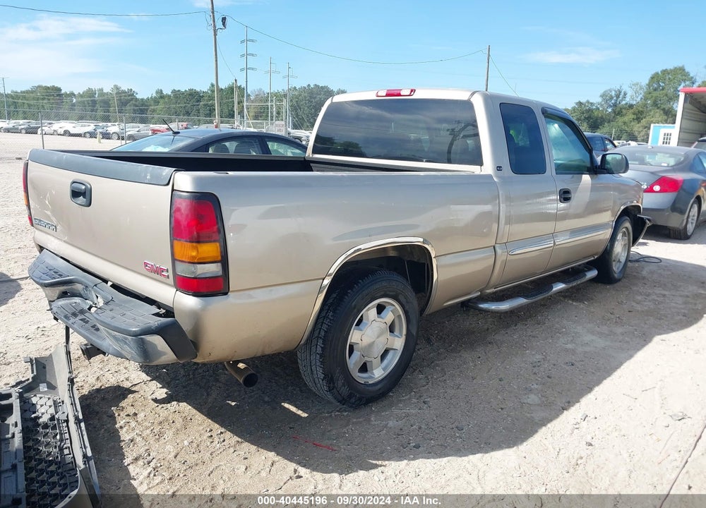 2005 GMC SIERRA 1500 SLE VIN: 2GTEC19T351316598