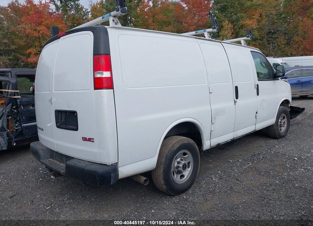 2022 GMC SAVANA CARGO RWD 2500 REGULAR WHEELBASE WORK VAN VIN: 1GTW7AFP1N1224525