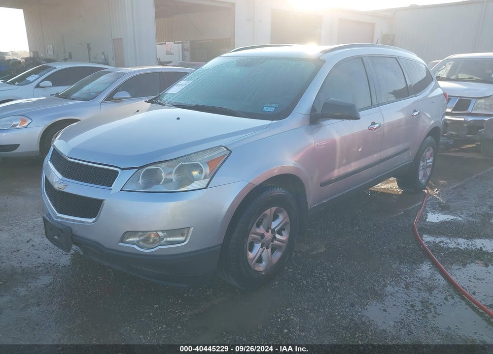 2012 CHEVROLET TRAVERSE LS VIN: 1GNKRFED2CJ169780