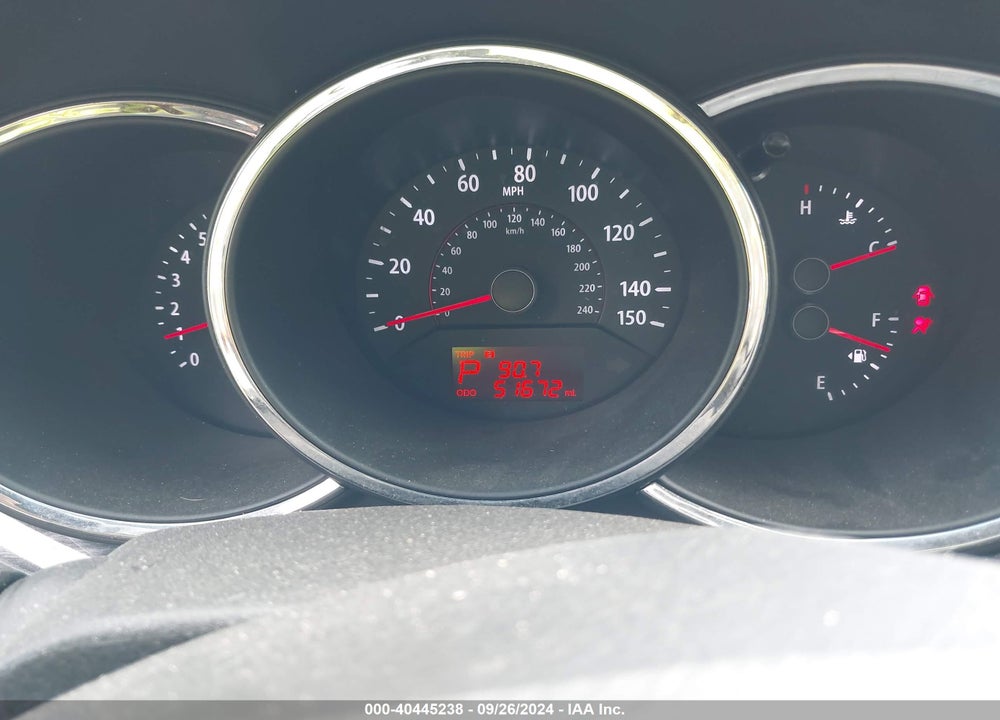 2013 KIA SORENTO LX VIN: 5XYKT3A62DG419360