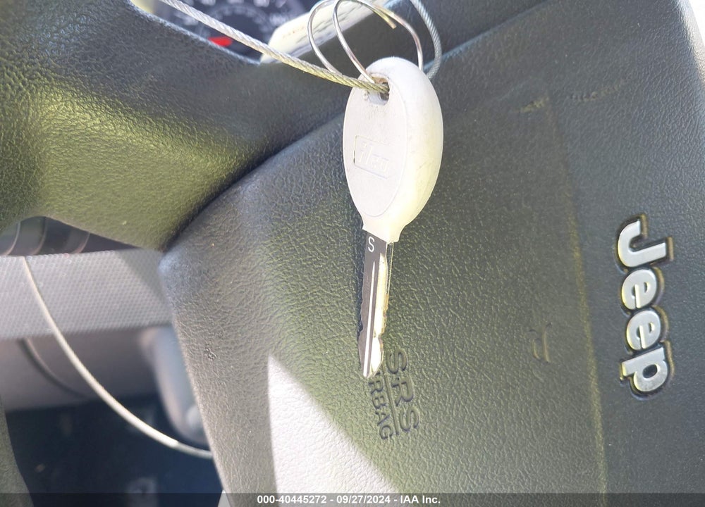 2007 JEEP COMPASS SPORT VIN: 1J8FT47W17D124101