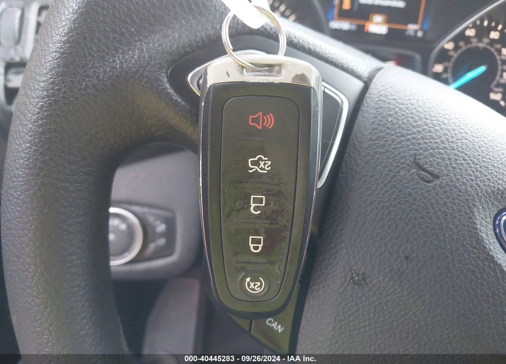 2019 FORD ESCAPE SE VIN: 1FMCU9GD7KUA73100