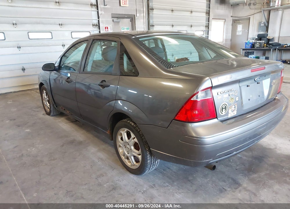 2007 FORD FOCUS S/SE/SES VIN: 1FAFP34N47W299891