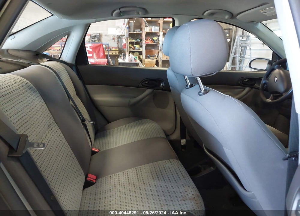 2007 FORD FOCUS S/SE/SES VIN: 1FAFP34N47W299891