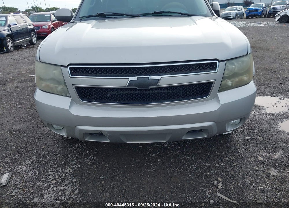 2007 CHEVROLET TAHOE LT VIN: 1GNFK13067R258574