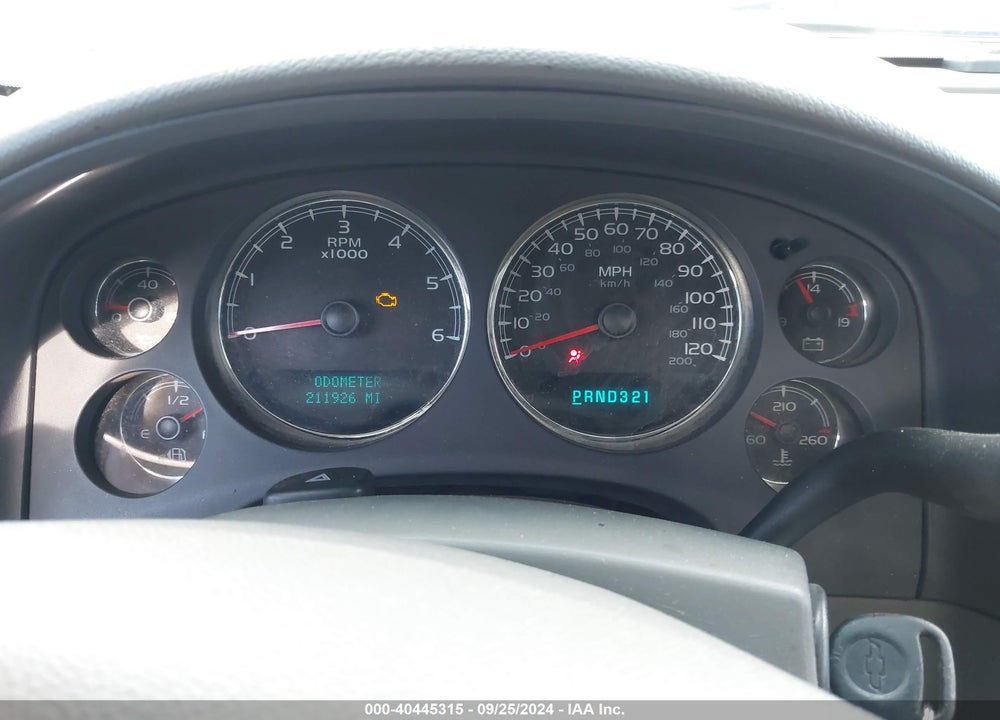 2007 CHEVROLET TAHOE LT VIN: 1GNFK13067R258574