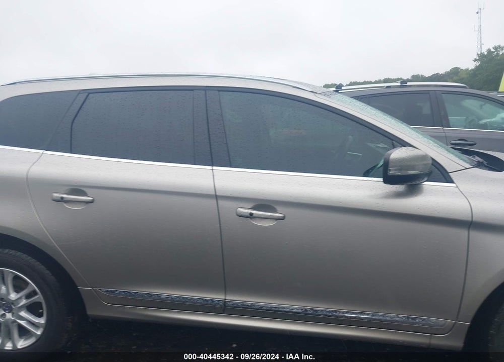 2016 VOLVO XC60 T5 DRIVE-E PREMIER VIN: YV440MDK4G2787504