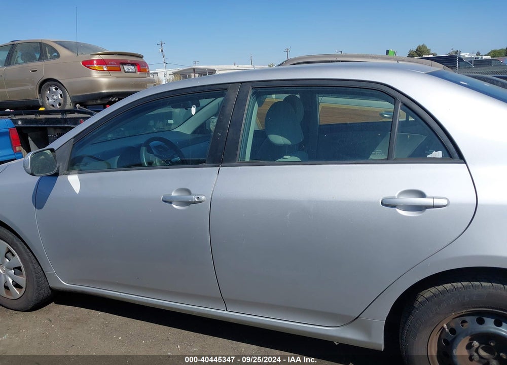 2011 TOYOTA COROLLA LE VIN: 2T1BU4EE6BC627867