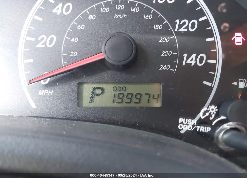 2011 TOYOTA COROLLA LE VIN: 2T1BU4EE6BC627867