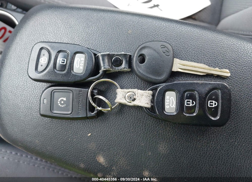 2016 HYUNDAI ELANTRA SE VIN: 5NPDH4AE0GH692432