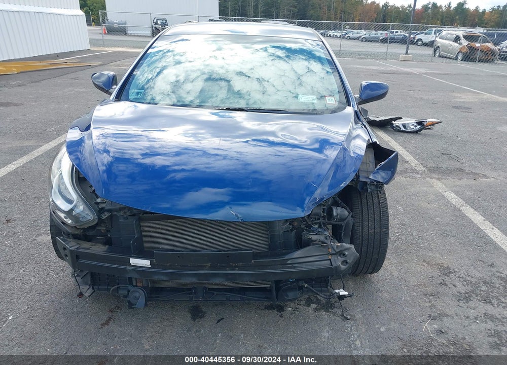 2016 HYUNDAI ELANTRA SE VIN: 5NPDH4AE0GH692432