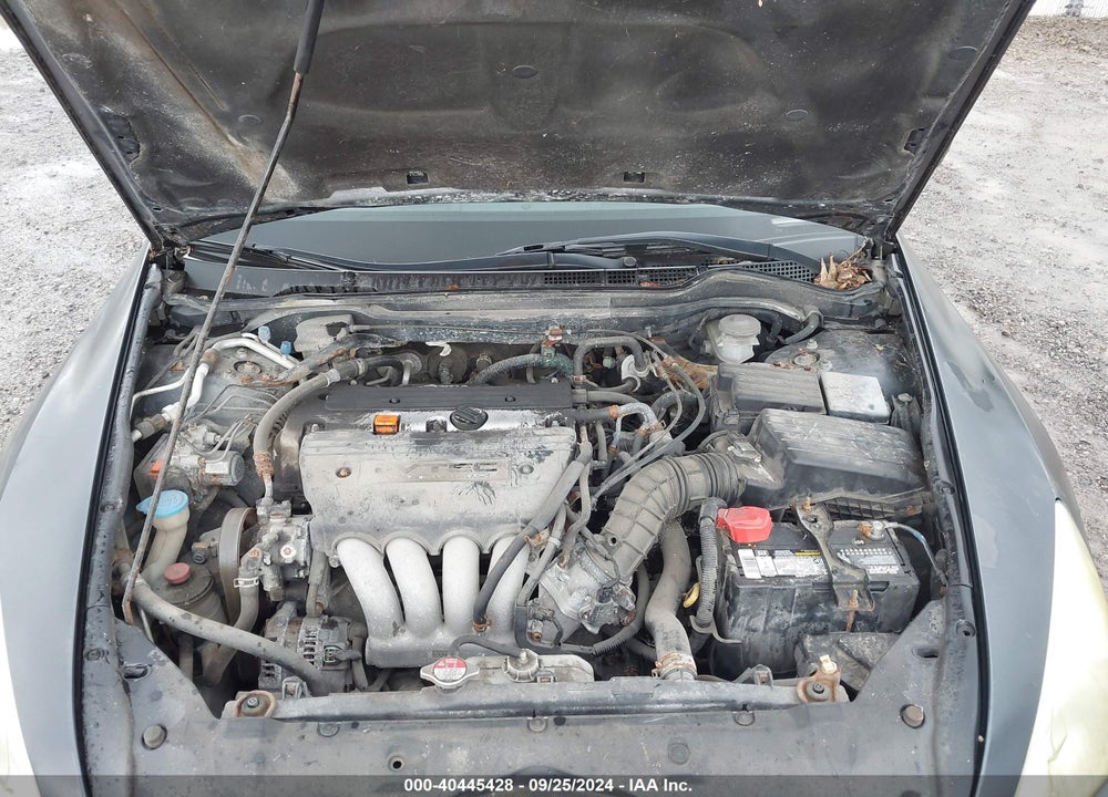 2005 HONDA ACCORD 2.4 EX VIN: 1HGCM56805A165495