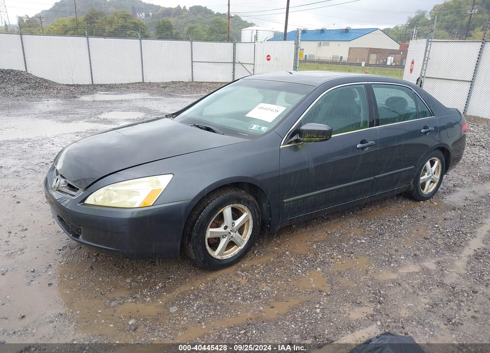 2005 HONDA ACCORD 2.4 EX VIN: 1HGCM56805A165495