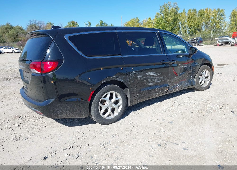 2018 CHRYSLER PACIFICA TOURING PLUS VIN: 2C4RC1FGXJR125765