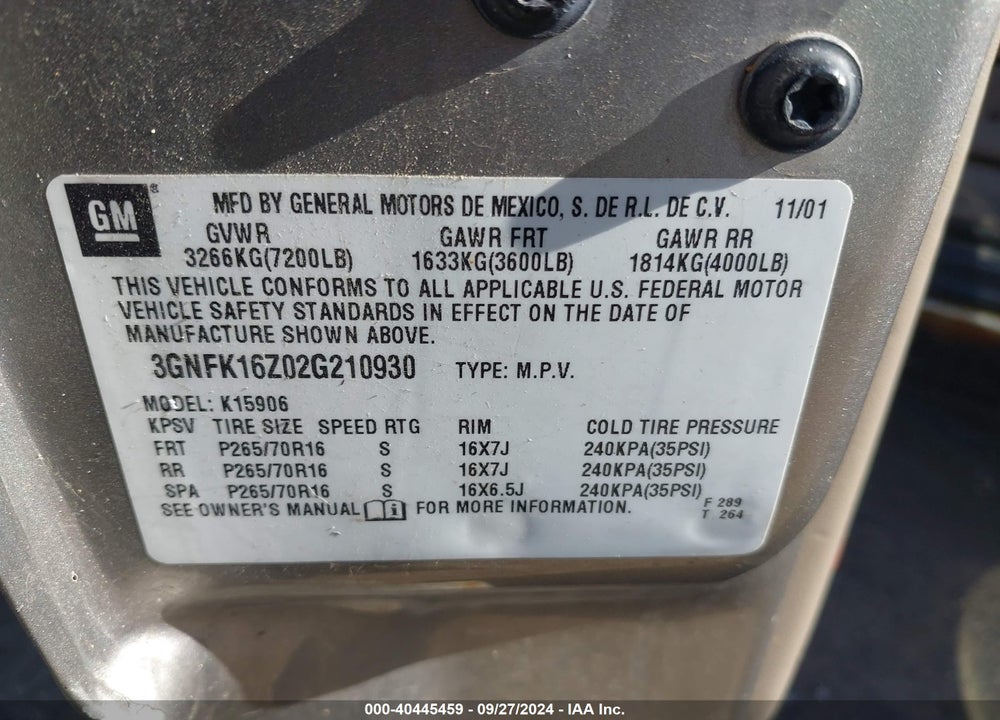 2002 CHEVROLET SUBURBAN 1500 LT VIN: 3GNFK16Z02G210930