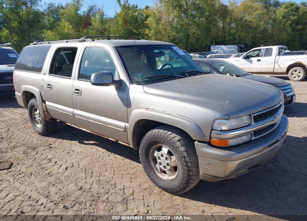 2002 CHEVROLET SUBURBAN 1500 LT VIN: 3GNFK16Z02G210930