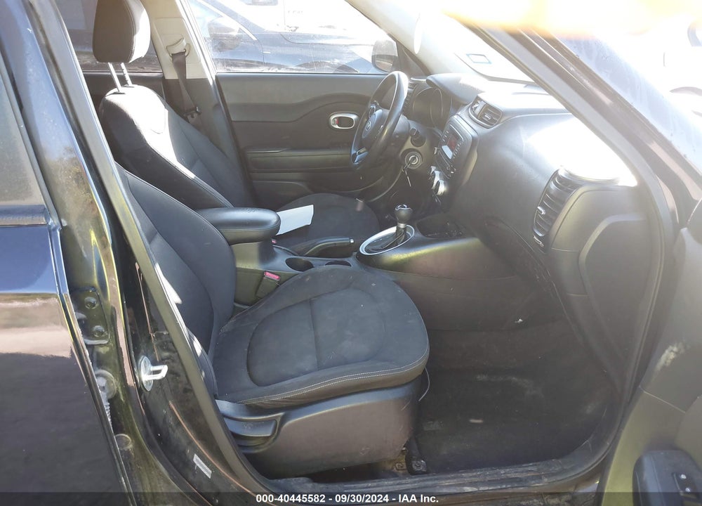2015 KIA SOUL VIN: KNDJN2A21F7140320