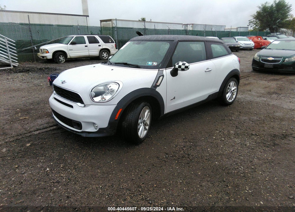 2014 MINI PACEMAN COOPER S VIN: WMWSS7C52EWN72210