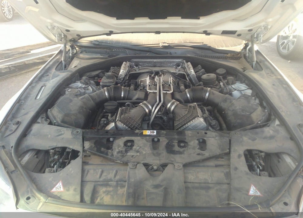 2014 BMW M6 VIN: WBSLX9C52ED160264