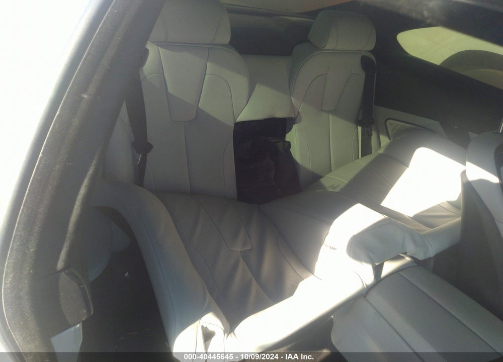 2014 BMW M6 VIN: WBSLX9C52ED160264