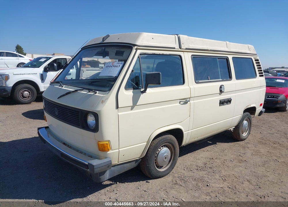1981 VOLKSWAGEN KOMBI CAMPER VIN: WV2ZA0258BH065827