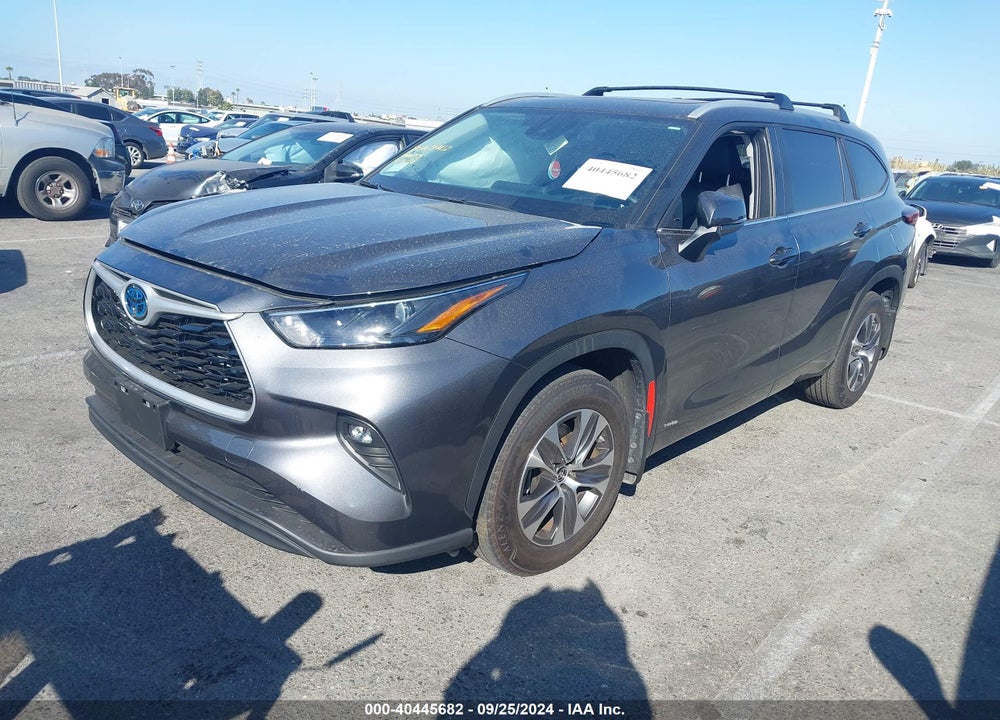 2023 TOYOTA HIGHLANDER HYBRID XLE VIN: 5TDKBRCH2PS135688