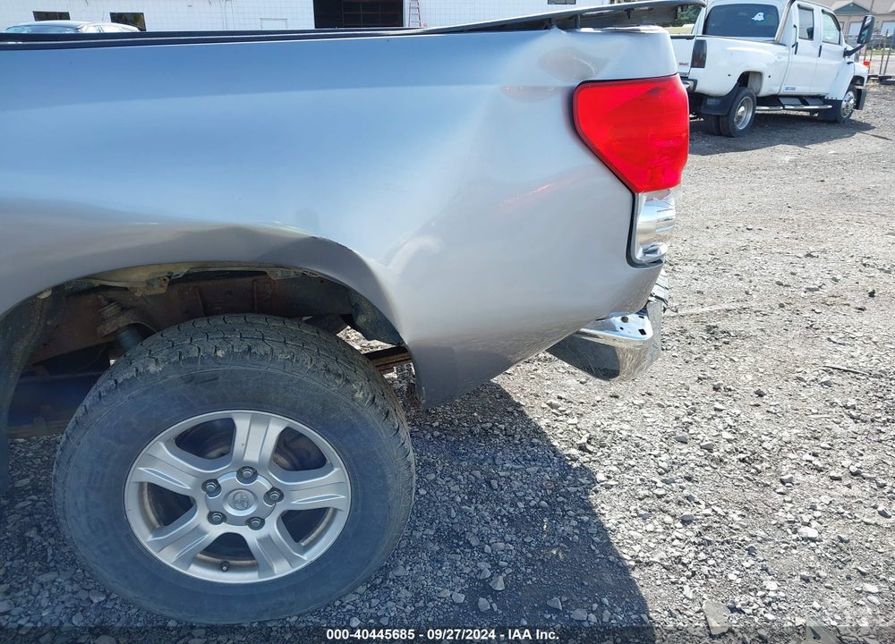 2007 TOYOTA TUNDRA BASE 4.7L V8 VIN: 5TFKT52197X001913