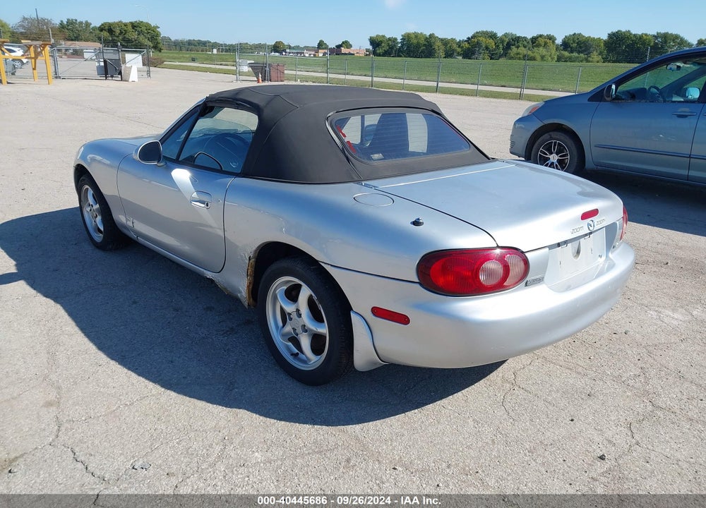 2001 MAZDA MX-5 MIATA LS/SPECIAL EDITION VIN: JM1NB353X10215116