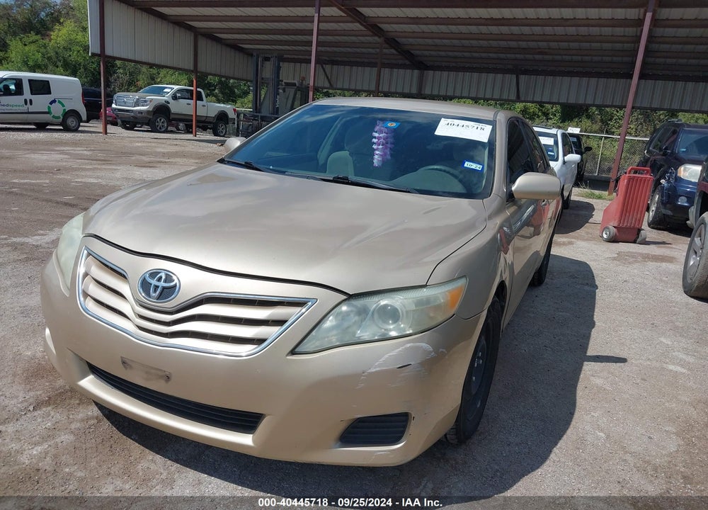 2011 TOYOTA CAMRY LE VIN: 4T1BF3EK2BU714917