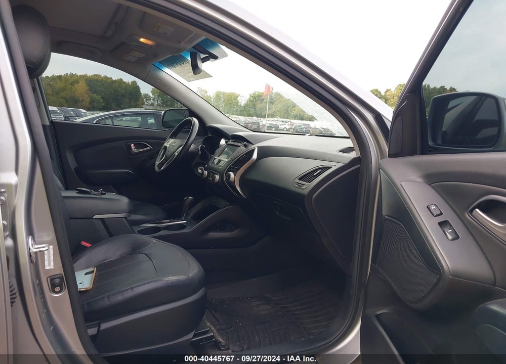 2012 HYUNDAI TUCSON LIMITED VIN: KM8JU3AC9CU344907