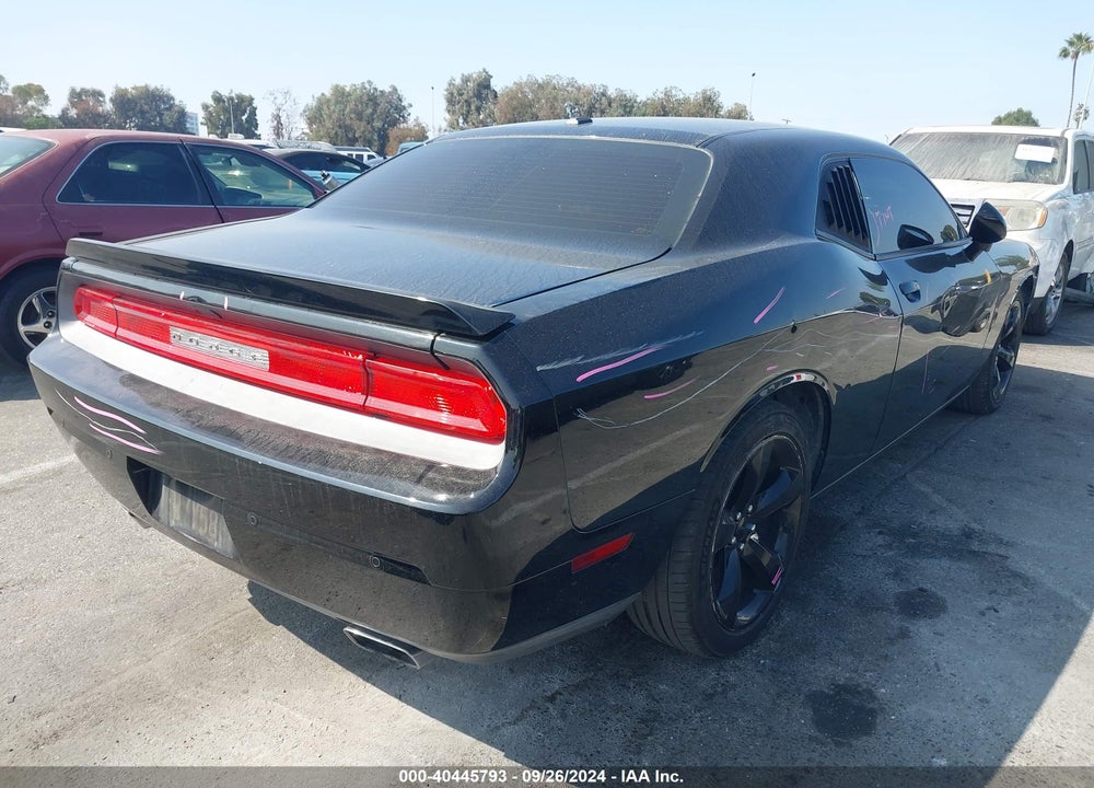 2014 DODGE CHALLENGER SXT VIN: 2C3CDYAG3EH204441