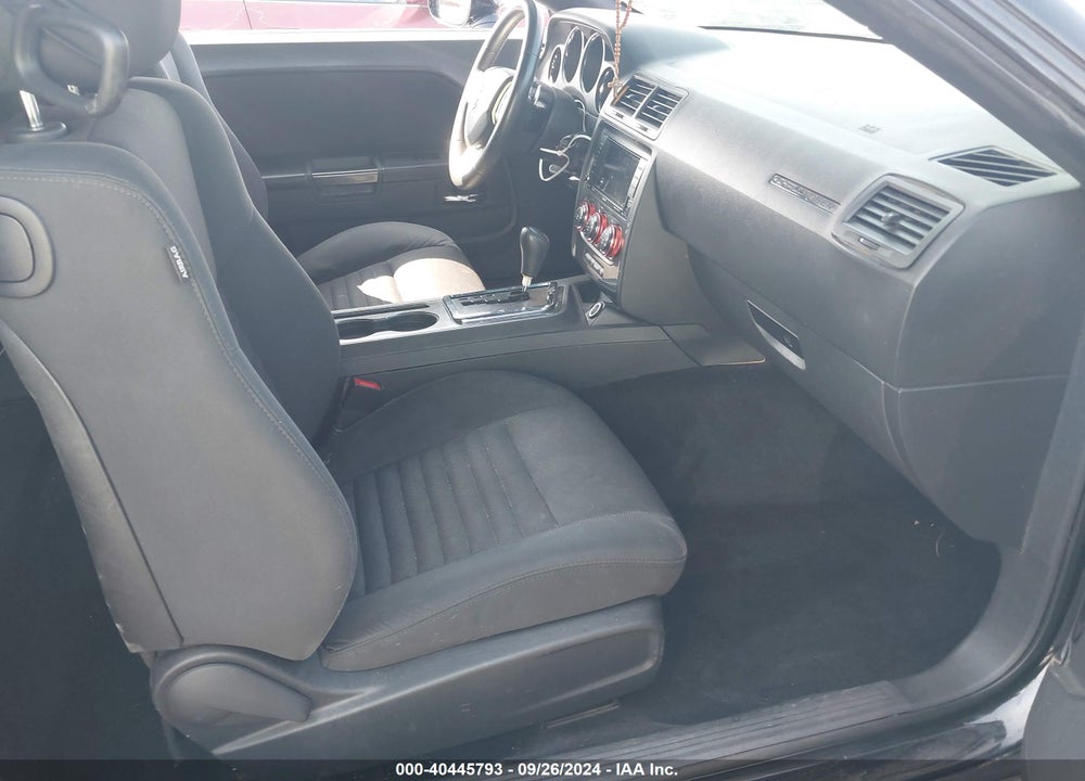 2014 DODGE CHALLENGER SXT VIN: 2C3CDYAG3EH204441