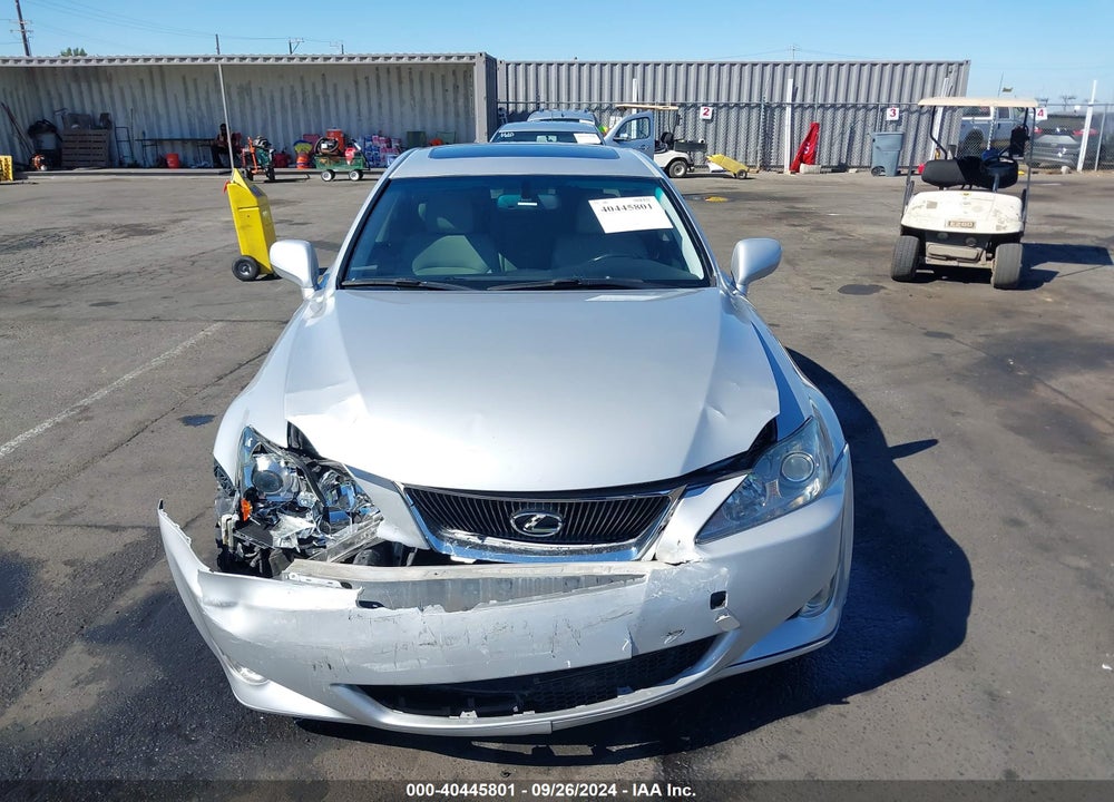 2006 LEXUS IS 350 VIN: JTHBE262862000645